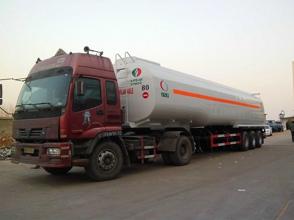 45000 Liters 3 Axle Fuel Delivery Truck Trailer , 45 Tons Fuel Tank Semi Trailer