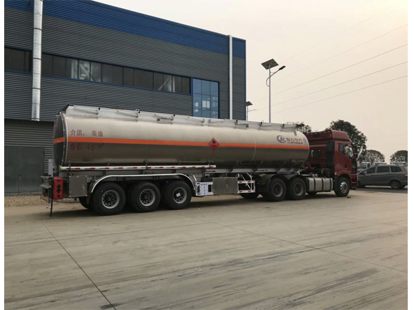 Dongfeng DFAC 46cbm 31 Tons Diesel Oil Aluminum Alloy Tanker Truck For Sales