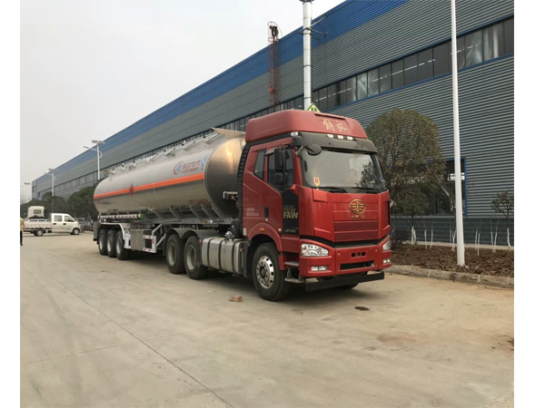 Dongfeng DFAC 46cbm 31 Tons Diesel Oil Aluminum Alloy Tanker Truck For Sales