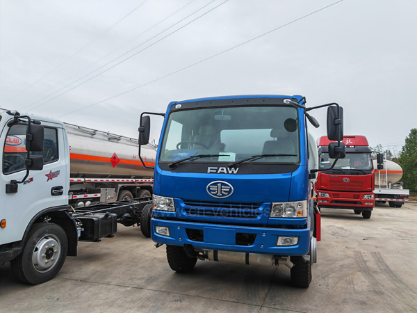 FAW 12cbm 4X2 Fuel Dispenser Tanker Petrol Oil Diesel Delivery and Refueling Tank Truck