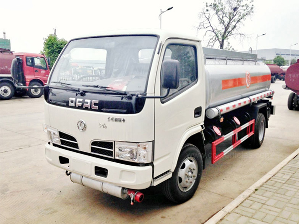 Dongfeng 5CBM Fuel Tank Truck