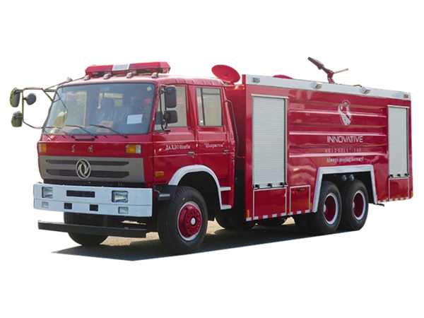Factory Sale 15 Tons Euro 4 Dongfeng Water Tank Truck 