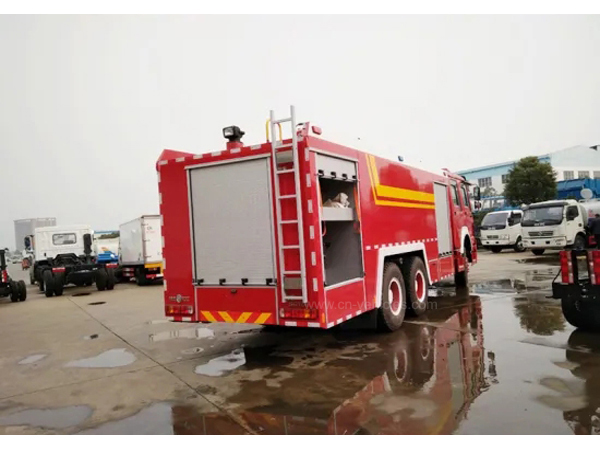 16tons Howo 10 wheel Fire Engine 13000Liters Water 3000liters foam Tanker Fire Fighting Truck 