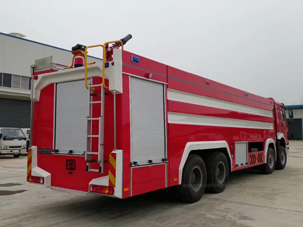 Sinotruck Howo 20tons to 25tons Foam Fighting Fire Truck For Sales