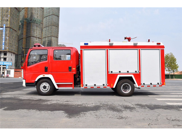 Sinotruck howo 800-1000 Gallon 3000 Liter Water Tanker Fire Truck For Sale