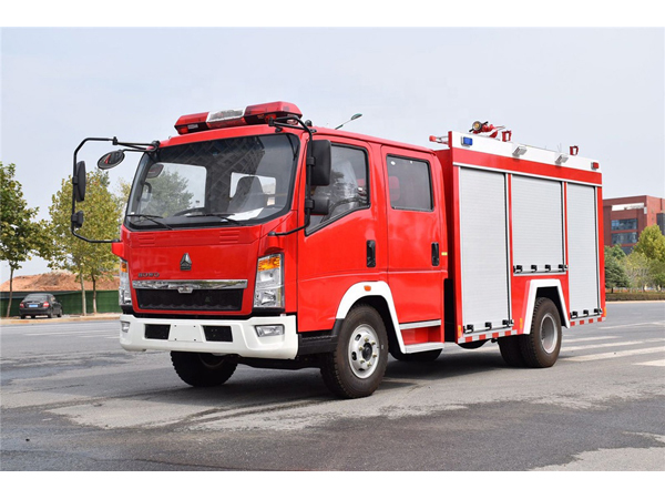 Sinotruck howo 800-1000 Gallon 3000 Liter Water Tanker Fire Truck For Sale