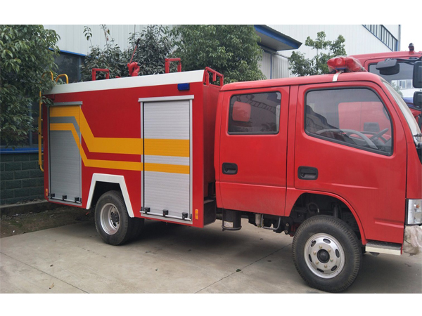 Dongfeng 1.8cbm to 4cbm Fire Apparatus Truck