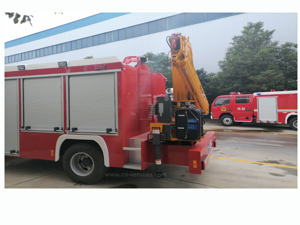 Dongfeng DFAC Fire Rescue Truck With Electric Winch and 3 Ton Crane We Export To Burma