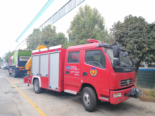 Dongfeng DFAC Fire Rescue Truck With Electric Winch and 3 Ton Crane We Export To Burma