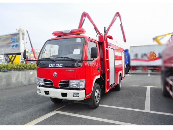 DFAC Dongfeng 8000L Multipurpose Fire Fighting Vehicles for Sales