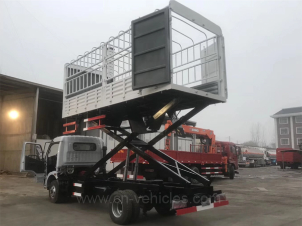 Dongfeng Motor 120HP 6 ton 8 Tons Hydraulic Lift Box Cargo Truck