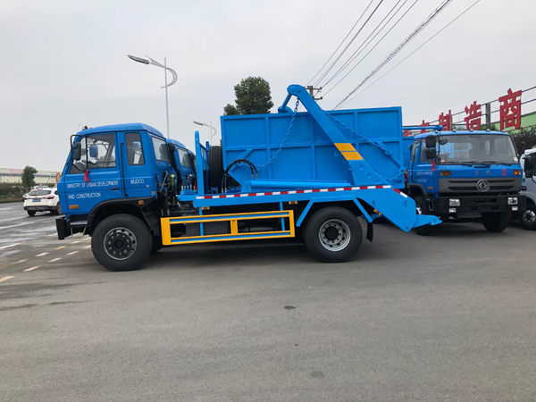 DongFeng Customization Swing Arm Garbage Truck Skip Loader Waste Collection Vehicle