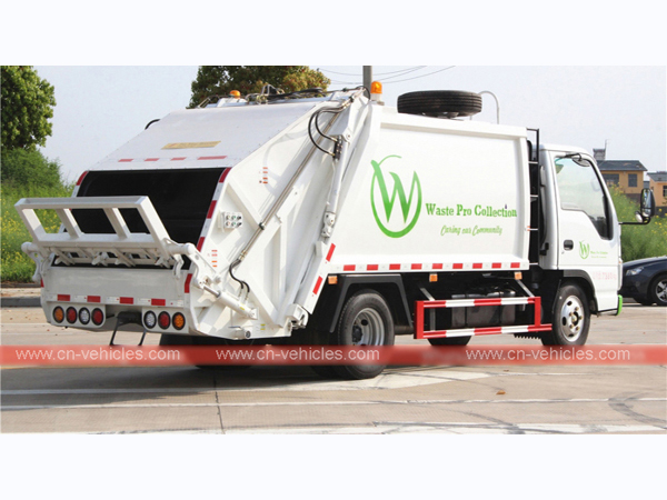 Customer purchased ISUZU ELF 5cbm Garbage Compactor Truck