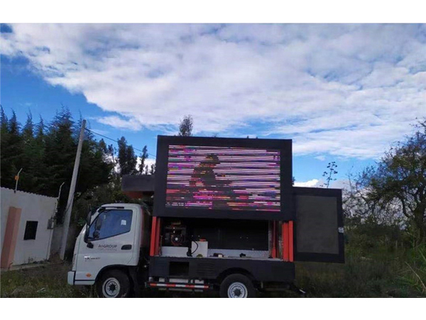 3 Sides P5 Customized 9ft 12ft 16ft LED Display Truck Body Box for Sale to Israel