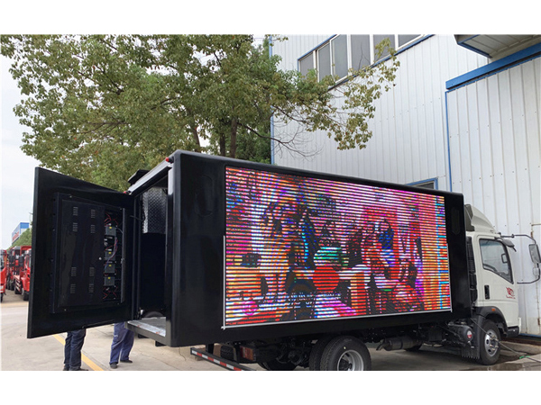 Outdoor 3 Sides LED Display Box Mobile LED Screen Wall for Sale in The United State
