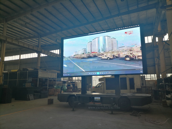 Customer Made Outdoor LED P4 Full Color Billboard Advertisement Folding Screen Trailer for Sales