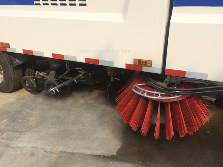 Our company is a professional ROAD SWEEPER TRUCK manufacturer for 10 years