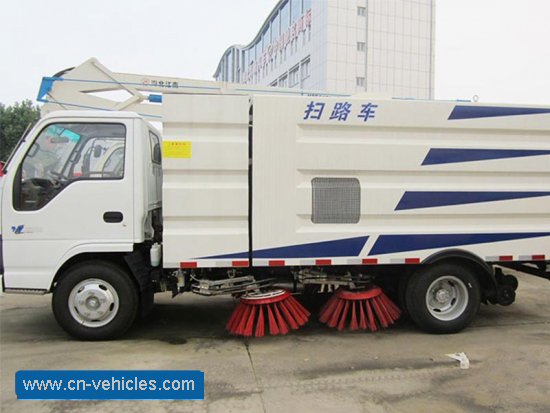 Isuzu 600P Vacuum Dust Truck Mounted Sweeping Machines