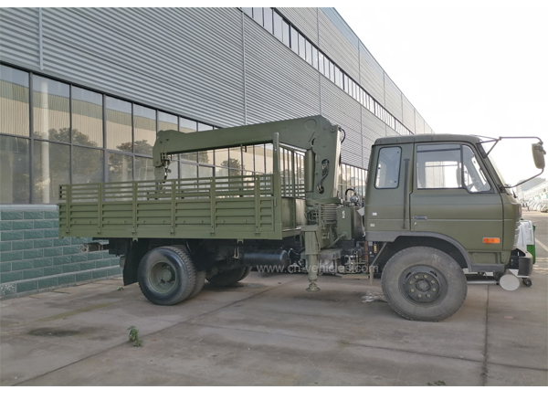 Chengli Factory Export Dongfeng DFAC Truck Mountd 4 Ton Straight Crane for Army with Lorry