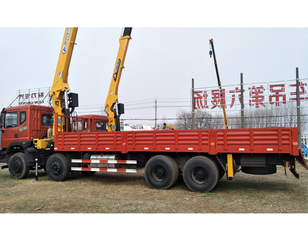 FAW 25 Ton Hydraulic Crane Truck for Sales