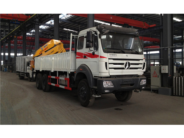North Benz 12 Tons Folding Truck Mounted Crane for Sales