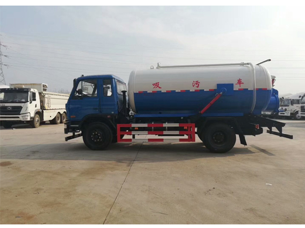 DFAC Dongfeng 14000 Liters  Sewage and Fecal Suction Truck with Vacuum Pump