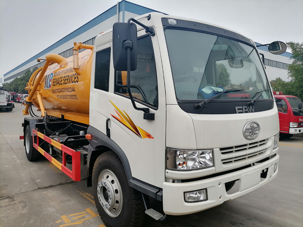 FAW 10m3 to 12m3 160hp Vacuum Sewage Fecal Suction Truck