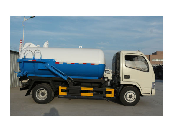 5000L Dongfeng Sewer Suction Vehicles For Sale