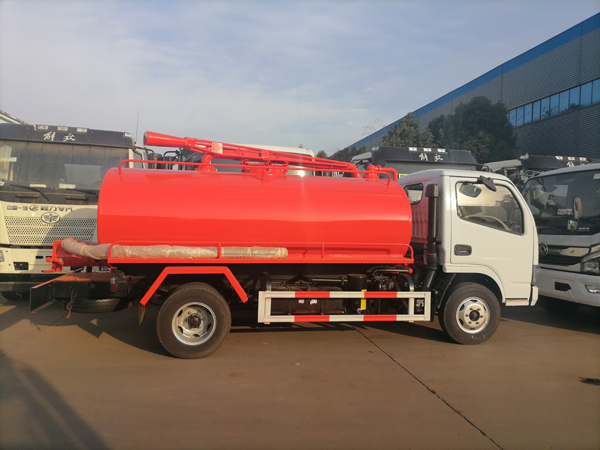 Hot Sales Dongfeng 5000liters to 7000liters Fecal Suction Truck