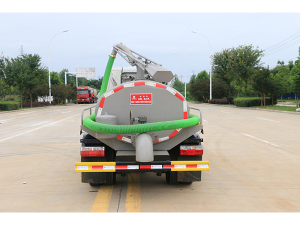 JAC Mini 1500 liter Tanker Sewer Suction Truck With Jetting Pump