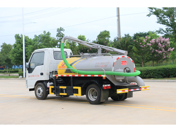 JAC Mini 1500 liter Tanker Sewer Suction Truck With Jetting Pump