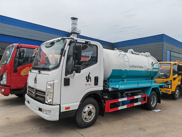 Kama 5000liter 5cbm Vacuum Sewage Sewer Cleaning Cleaner Suction Truck for free Toilet 