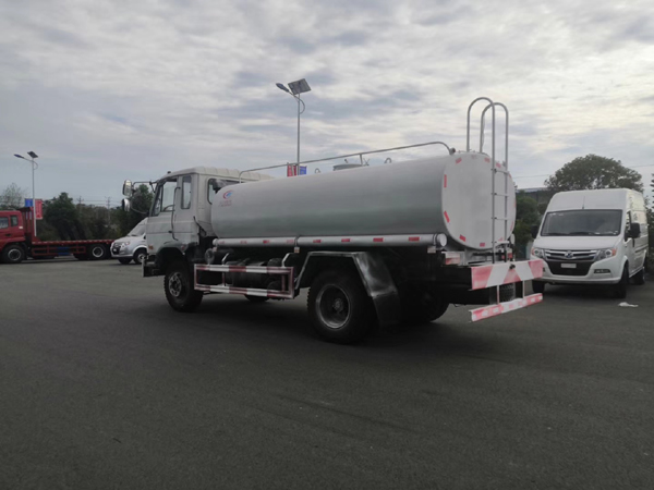 Dongfeng 153 16000 liters 16 ton RHD 190hp Cummins Engine Drinking Water Transport Truck With Food grade Stainless steel 304-2B Tanker and Whole Tube