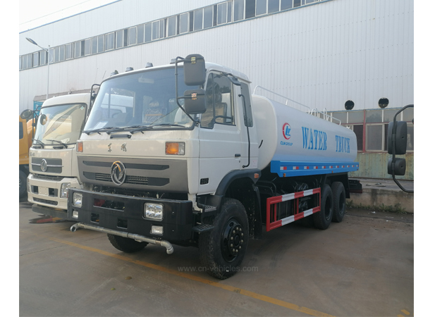 Dongfeng DFAC 3000Liter to 22000Liter Water Tanker Truck With Sprinkler 