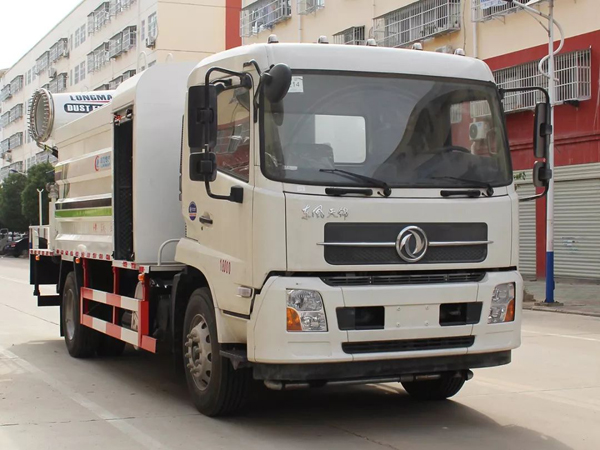 Dongfeng dfac 10000liters 10cbm capacity 50m Cannon City Disinfectant Truck with Cummis Engine