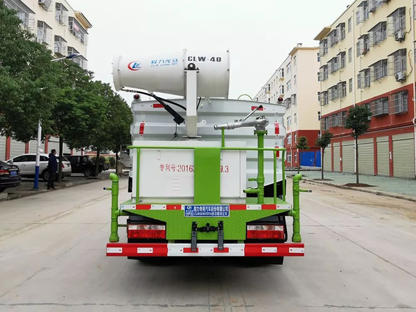 Dongfeng dfac 4500liters capacity 30m Cannon City disinfectants vehicles with Weichai  Engine