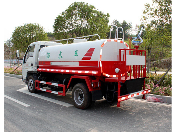 Forland Water Tank Truck 3m3 for Landscaping Road Maintenance and Fire Protection