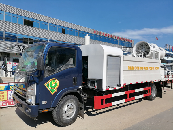 Isuzu Disinfection Truck 60m 80m 100m Disinfectant Pesticide Mist Sprayer Tanker Truck