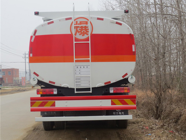 North Benz Beiben 35000liters 12 tyre RHD OR LHD Weichai Engine Carbon steel tanker material refuel truck For Sale