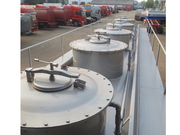 45000liters Carton Steel 3 Fuwa Axle 6 compartment Fuel Oile Tanker Semi Trailer With Jost loading legs and Kingpin