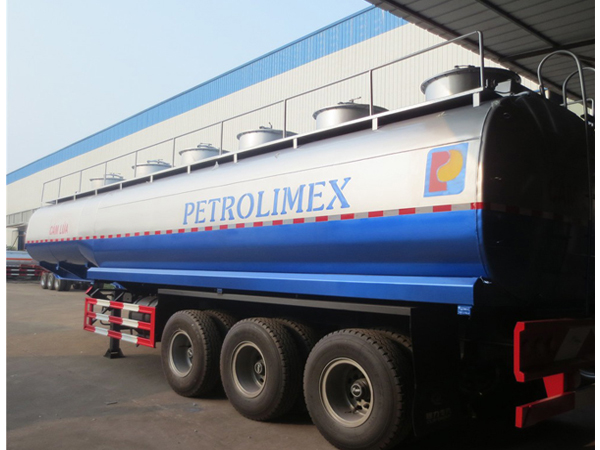 45000liters Carton Steel 3 Fuwa Axle 6 compartment Fuel Oile Tanker Semi Trailer With Jost loading legs and Kingpin