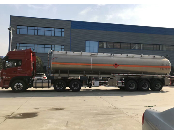 Dongfeng DFAC 46cbm 31 Tons Diesel Oil Aluminum Alloy Tanker Truck For Sales
