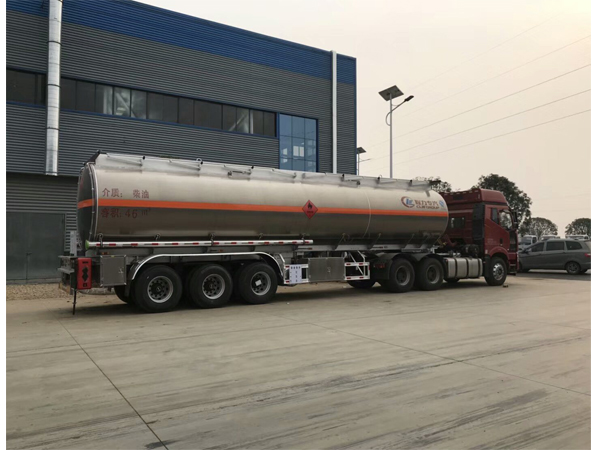 Dongfeng DFAC 46cbm 31 Tons Diesel Oil Aluminum Alloy Tanker Truck For Sales