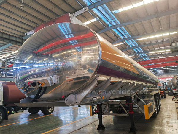 Saso Adr DOT Certificates 32cbm fuel tank aluminium fuel tanker China direct sales 32KL trailer aluminum tanker