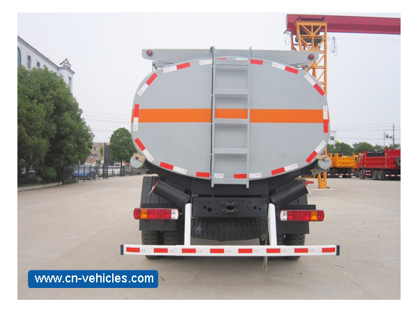 FOTON Auman 15000 Liter Diesel Oil Transporter Capacity Fuel Tanker Truck