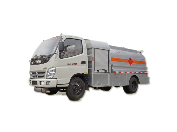 Foton 8 Cubic Meter Fuel Tanker Refueling Truck For Sales