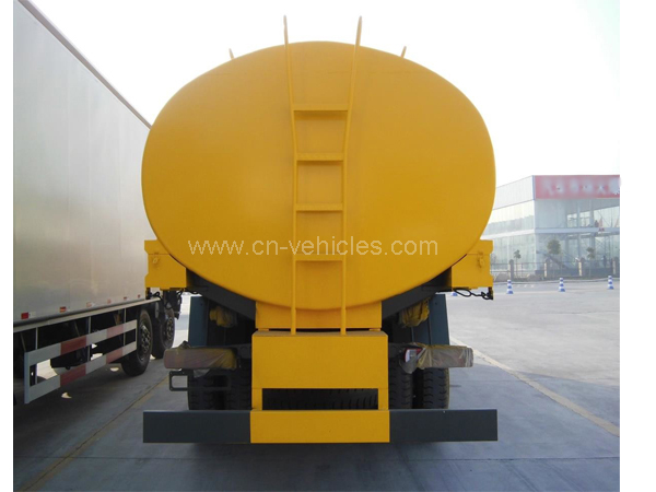 Sinotruk HOWO 6x4 3 Axle 25CBM Oil Delivery Truck for Long Distance Transport