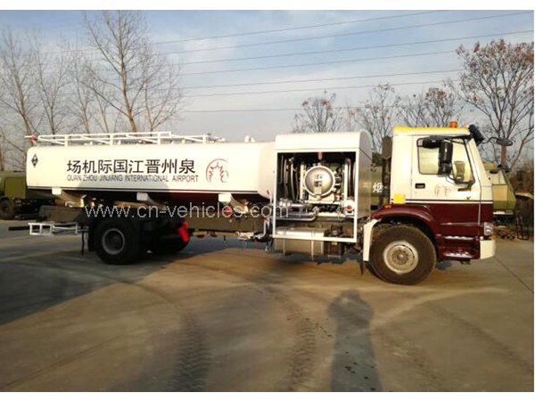  Howo Sinotruck 22CBM 15tons 18tons Aviation Kerosene Dispenser Refueling Truck