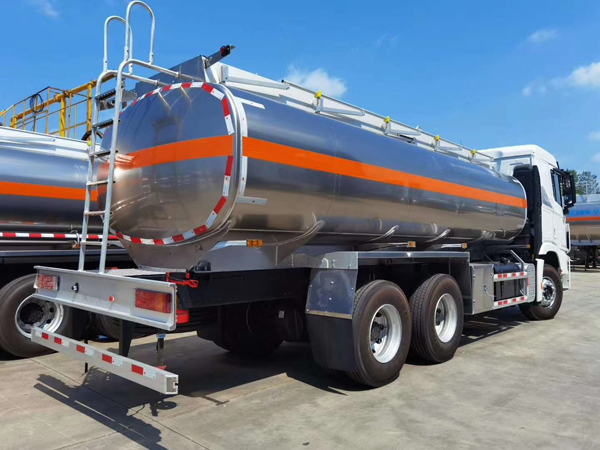 Hyundai 4,500liters to 22,000liters Capacity Oil Fuel Tanker Truck with flow meter and hose reel