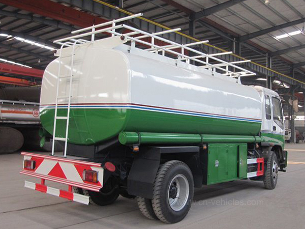Isuzu 4X2 10000liters 15000liters Stainless Steel Aluminum Alloy Liquid Tank Truck Oil Delivery Truck